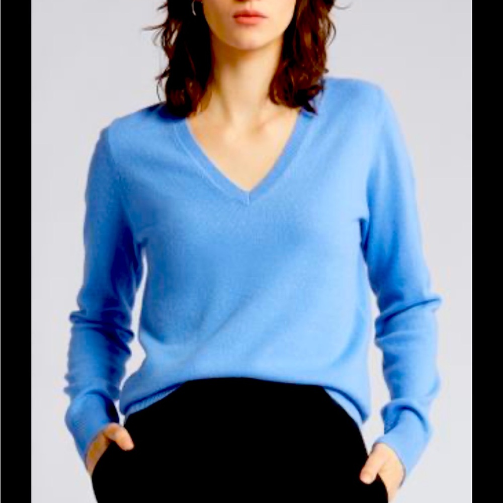 Light blue 100% cashmere Nordstrom sweater